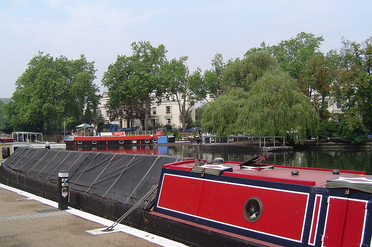 Little Venice: canalside surroundings for a neighbourhood outing.